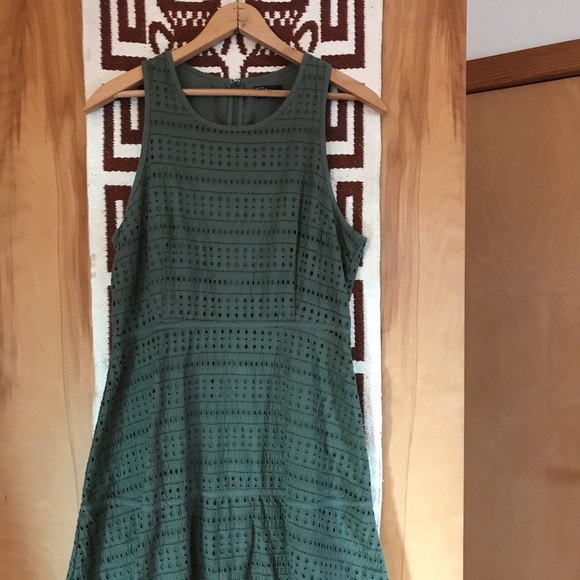 GAP Dresses & Skirts - GAP Green Eyelet Dress